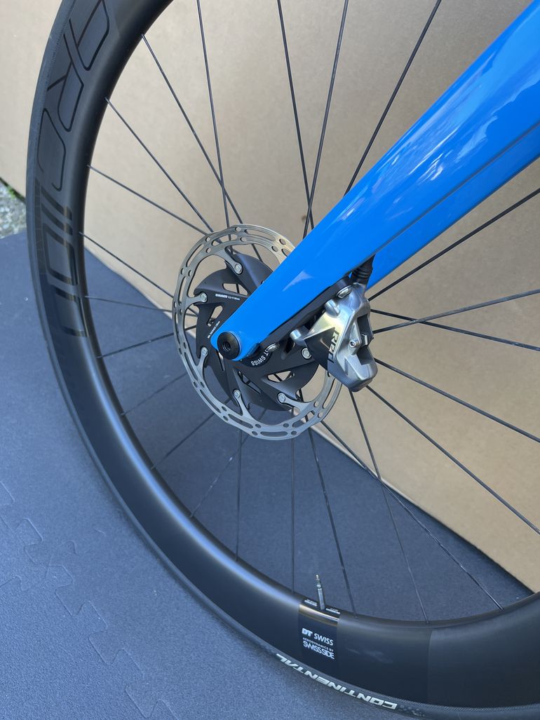 Used Canyon Aeroad CF SLX Disc 9.0 2020 Road & Gravel, Blue — image 6 of 6