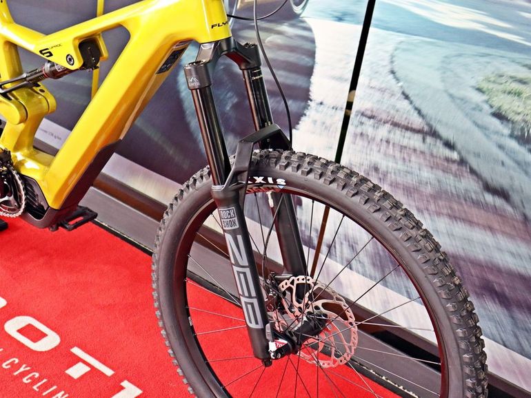 Used Flyer Uproc 6 6.50 Carbon 2022 Mountainbike, shop.filter.color.ffff00 — image 5 of 14