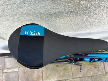 Used Giant TCR Advanced SL 0 2016 2016 Road & Gravel, Black — image 7 of 9