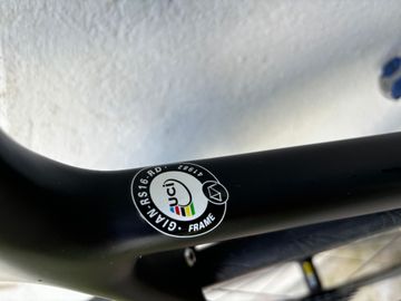 Used Giant TCR Advanced SL 0 2016 2016 Road & Gravel, Black — image 3 of 9