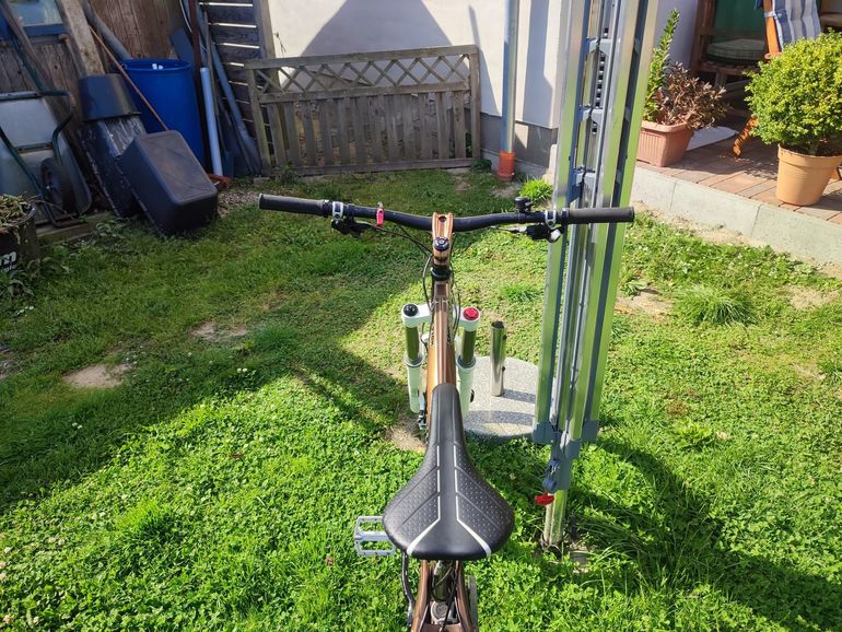 Used GT Sanction Pro 2017 2017 Mountainbike, Light Gray, 27.5 — image 7 of 14