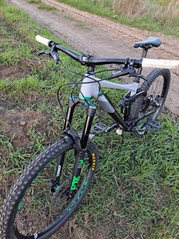 Gebrauchtes CUBE FRITZZ 180 HPA Race 27.5 2017 Mountainbike, Hellgrau — Bild 5 von 7