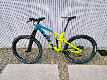 Trek - Remedy 8 27.5 2019, 2019