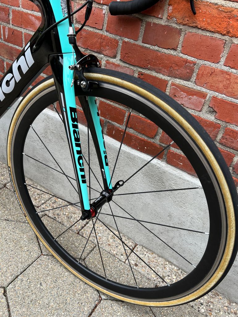 Bianchi Bianchi Aria Carbon Campagnolo Potenza 2x11 Vision Size 57 7 5 Kg Good Condition gebraucht kaufen 57 cm buycycle