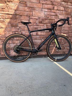 Specialized - Diverge Expert Carbon 2022, 2022