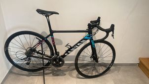 Canyon - Ultimate WMN CF SLX Disc 8.0 Team CSR 2018, 2018