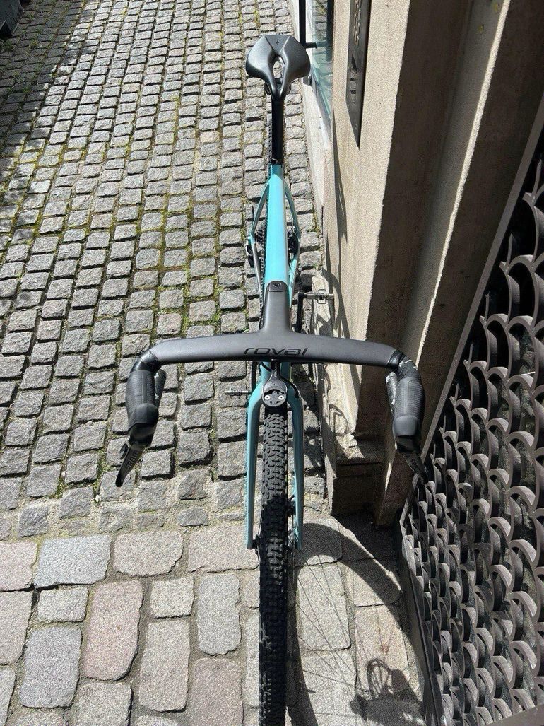 Used Specialized Crux Comp 2023 2023 Road & Gravel, Blau — image 5 of 5