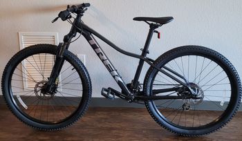 Trek - Trek Marlin 5 Lithium Grey S 27.5, 2021