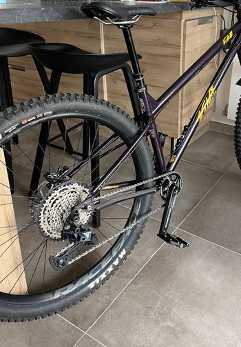 Used Kona Honzo ESD 2022 2022 Mountainbike, Purple, 29 — image 3 of 5
