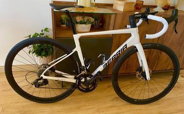 Used Berria Belador 5 2024 Road & Gravel, White — image 1 of 5