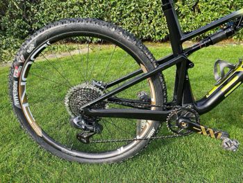 Used BMC Fourstroke 01 TWO 2024 2024 Mountainbike, Orange, 29 — image 3 of 4