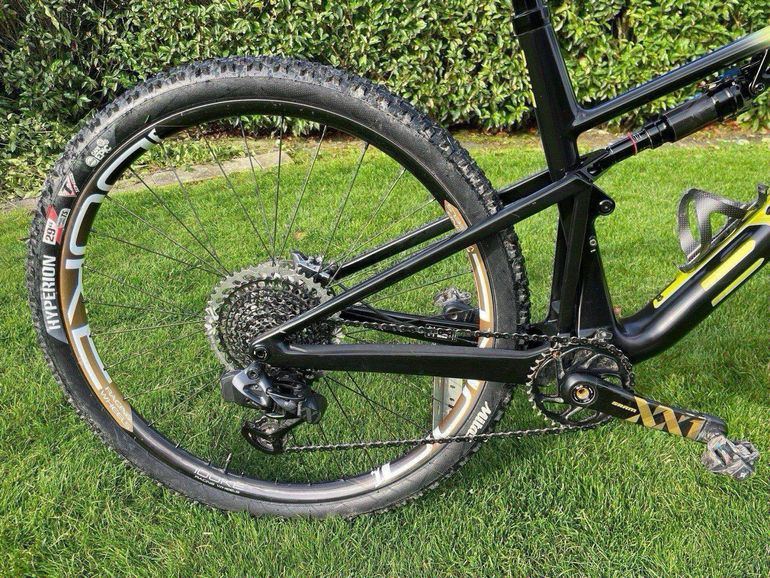 Used BMC Fourstroke 01 TWO 2024 2024 Mountainbike, Orange, 29 — image 3 of 4
