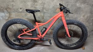 Specialized - Hellga 2017, 2017