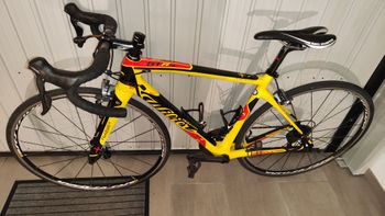 Used Wilier GTR SL 2018 Road & Gravel, Red — image 4 of 5