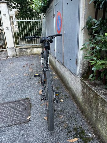 Used ROCKRIDER 27.5 Inch Mountain bike ST 120 Disc 2023 Mountainbike, Black — image 5 of 7