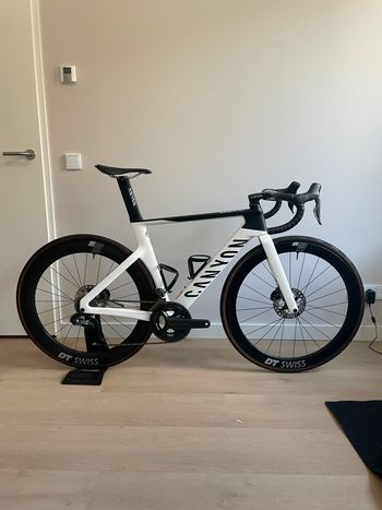 Canyon - Aeroad CF SLX 8 Disc Di2 2022, 2022