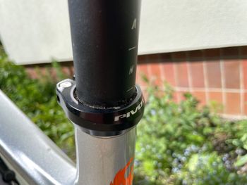 Used Pivot FIREBIRD Pro XT/XTR 2023 2023 Mountainbike, Light Gray, 29 — image 25 of 64