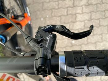 Used Pivot FIREBIRD Pro XT/XTR 2023 2023 Mountainbike, Light Gray, 29 — image 9 of 64