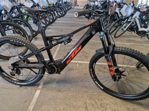 KTM - MACINA KAPOHO MASTER 2023, 2023