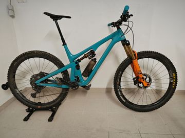Używany Yeti SB130 TLR T2 2022 2022 Mountainbike — zdjęcie 2 z 8
