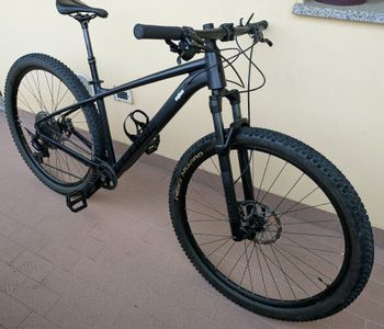 Used CUBE REACTION PRO 2023 2023 Mountainbike, Black, 27.5 — image 2 of 18