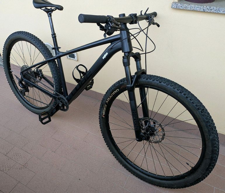Used CUBE REACTION PRO 2023 2023 Mountainbike, Black, 27.5 — image 2 of 18