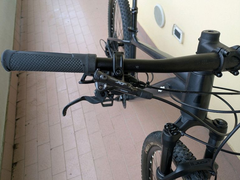 Used CUBE REACTION PRO 2023 2023 Mountainbike, Black, 27.5 — image 4 of 18