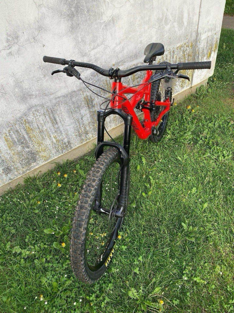 Specialized enduro comp 27.5 clearance 2018