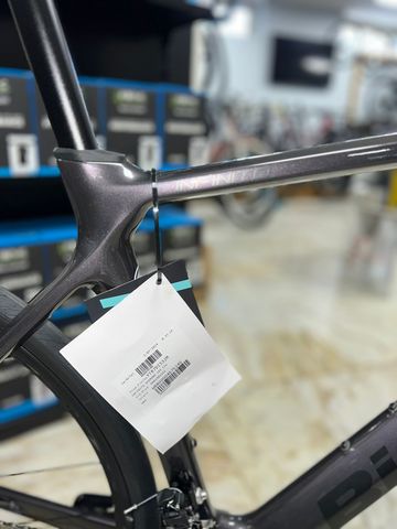 Used Bianchi Infinito 105 2024 Road & Gravel, Purple — image 9 of 9