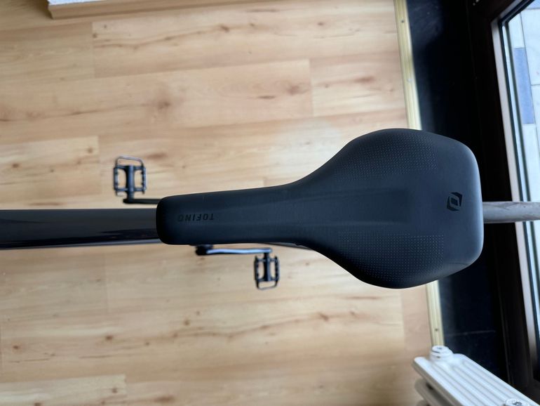 Used Scott Addict 10 disc carbon 2021 2021 Road & Gravel, Black — image 14 of 20