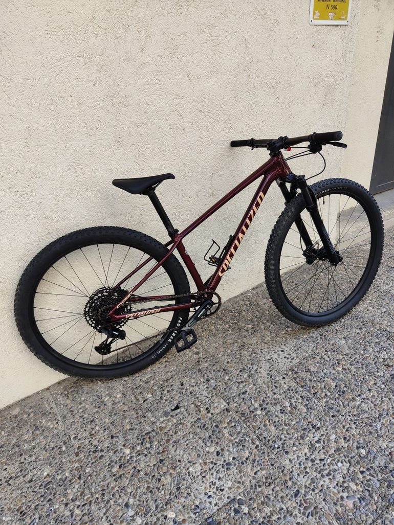Used Specialized Chisel Hardtail Comp 2023 2023 Mountainbike, Red, 29 — image 4 of 26