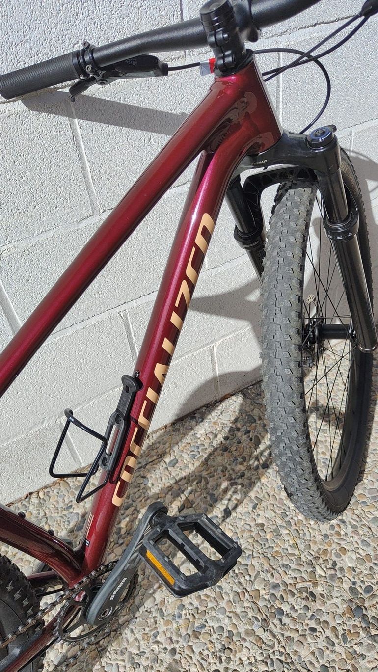 Used Specialized Chisel Hardtail Comp 2023 2023 Mountainbike, Red, 29 — image 10 of 26
