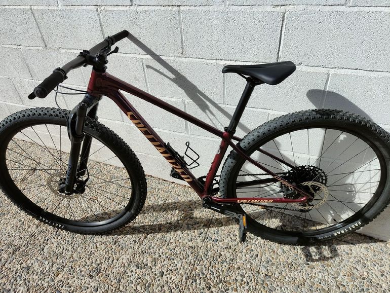 Used Specialized Chisel Hardtail Comp 2023 2023 Mountainbike, Red, 29 — image 17 of 26