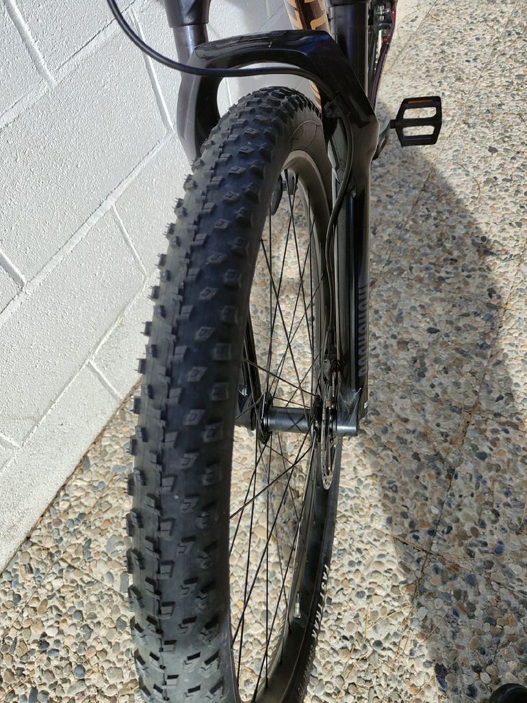 Used Specialized Chisel Hardtail Comp 2023 2023 Mountainbike, Red, 29 — image 25 of 26