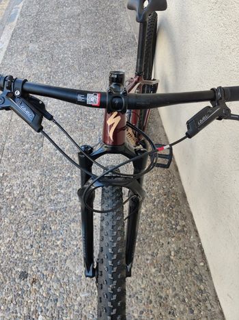 Used Specialized Chisel Hardtail Comp 2023 2023 Mountainbike, Red, 29 — image 6 of 26