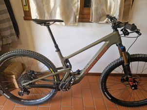 Santa Cruz - TALLBOY X01 / Carbon CC / 29 2022, 2022