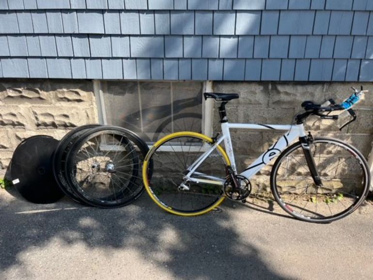 Used Cervélo P2k 2013 Road & Gravel, White — image 8 of 8