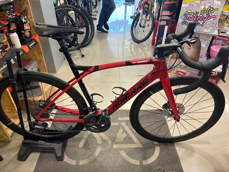 Used Lapierre Xelius SL 6.0 Disc 2021 2021 Road & Gravel, Red — image 1 of 3