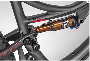 Used Pivot Mach 4 Carbon Frame Frameset 2016 Mountainbike, Black — image 4 of 6