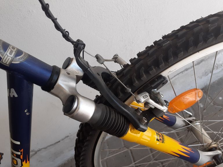 Used Scott Yecora 1994 Mountainbike, Orange — image 7 of 14