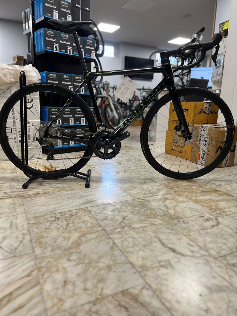 Bianchi Specialissima Ultegra 2023