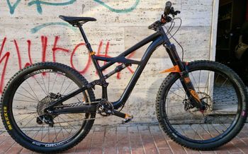 Specialized - Enduro Comp 650b 2017, 2017