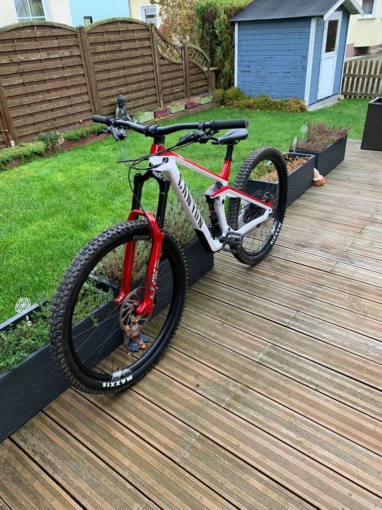 Used Canyon Strive CFR 9.0 Team 2019 Mountainbike, Red — image 3 of 4
