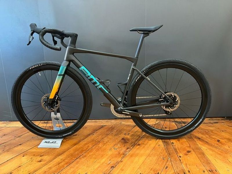 BMC Kaius 01 TWO 2024 2024 Road & Gravel d'occasion