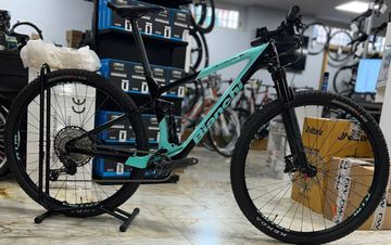 Używany Bianchi Methanol CV FS deore xt 2023 MTB
