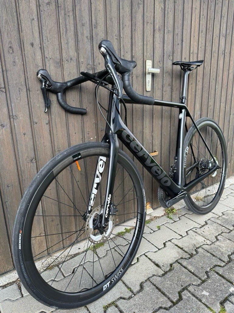 Cervelo R3 Ultegra Disc used in L buycycle