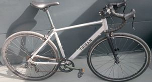 TRIBAN - Road bike RC 100 2022, 2022