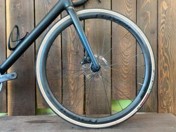 Specialized Aethos 2023 Road & Gravel d'occasion — image 4 sur 8