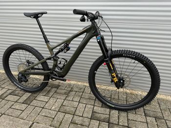 Specialized Turbo Levo SL Expert Carbon 2024 Mountainbike usato, Verde — immagine 11 di 11