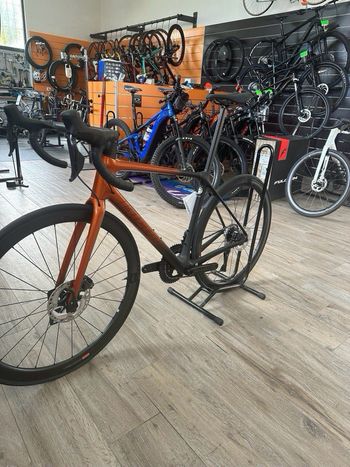 Used Giant TCR Advanced Pro Disc 0 Ultegra Di2 2022 2022 Road & Gravel, Orange — image 6 of 6